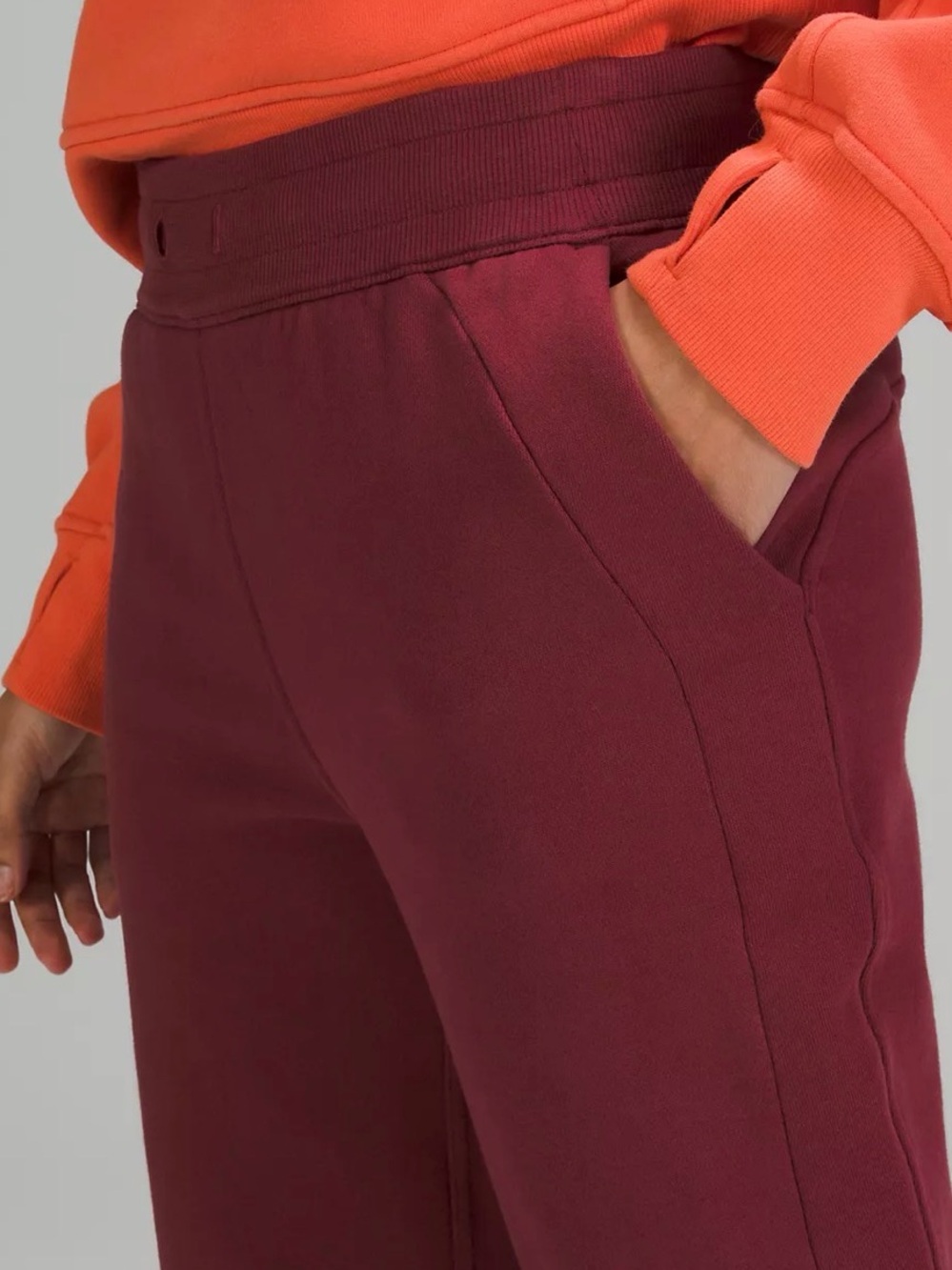 lululemon Scuba High Rise Joggers - Picture 8 of 8